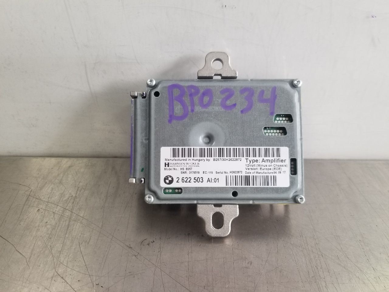 18 2018 BMW M240I HIFI AUDIO SYSTEM SECONDARY AMPLIFIER 12 VOLT 2622503
