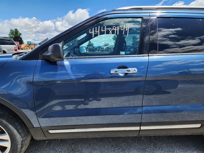 2018 Nissan Titan Radio Display and Receiver w/Navigation
