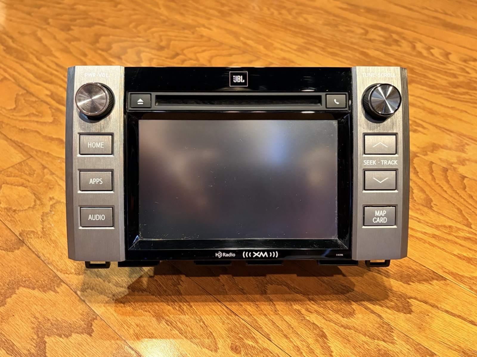Toyota Tundra Navigation Radio AM-FM CD Info Display Head OEM 2014-2019