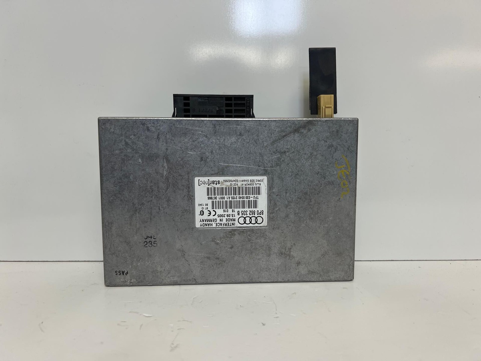 AUDI A4 B7 BLUETOOTH INTERFACE CONTROL MODULE 8P0862335B (MK)