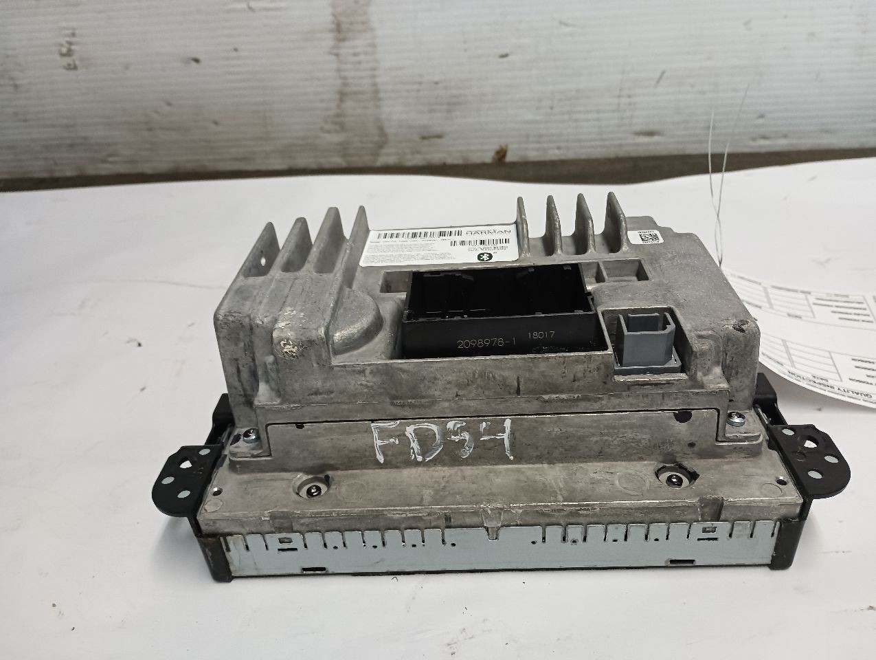 68270663AF AM FM NAV Radio Display And Receiver from 2017 RAM 1500 12410717