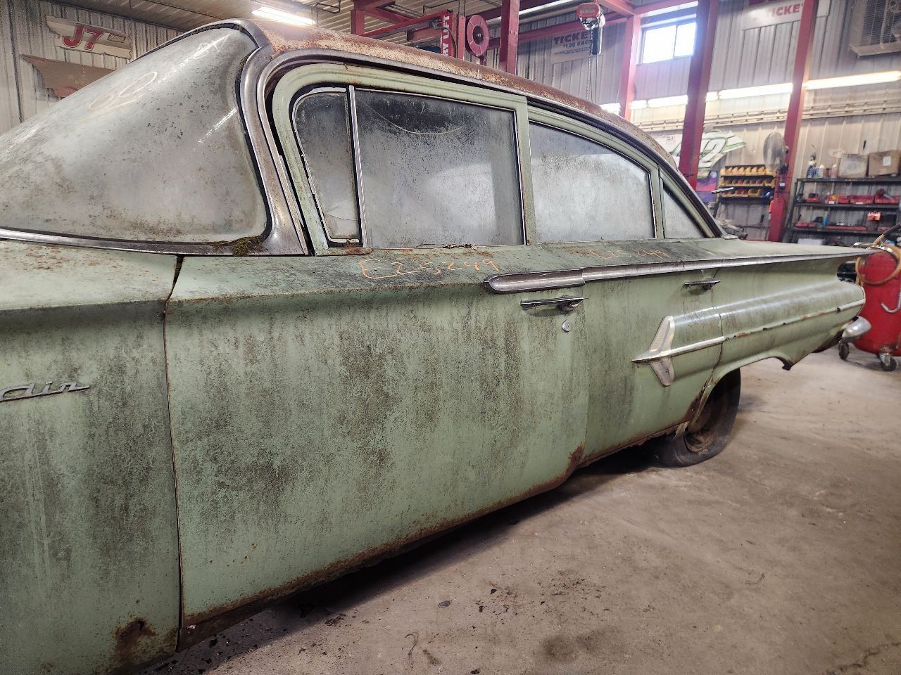AM Radio Untested Fits 1960 BEL AIR 1235590
