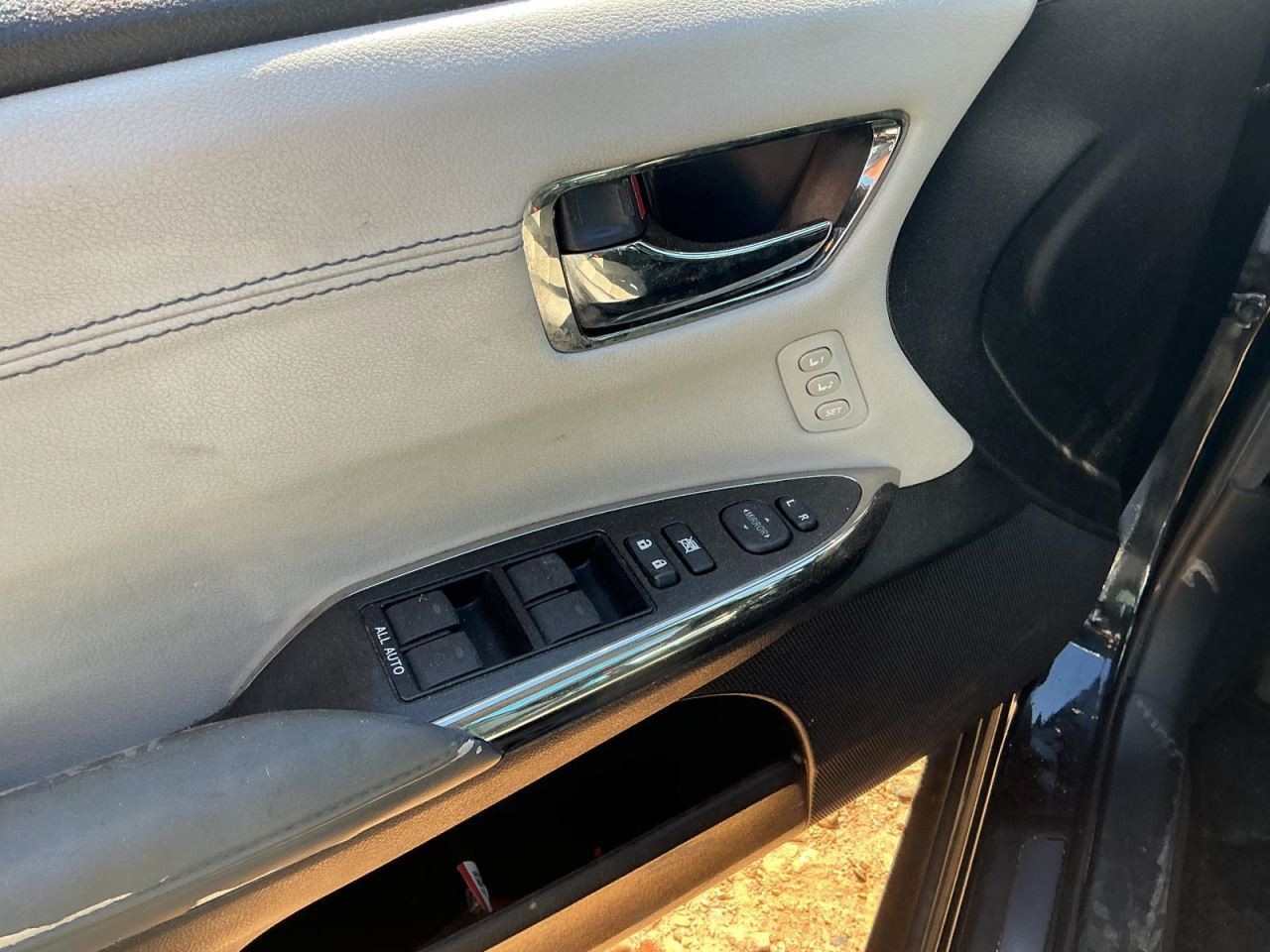 Audio Equipment Radio Display And Receiver Fits 13-17 AVALON 5039769