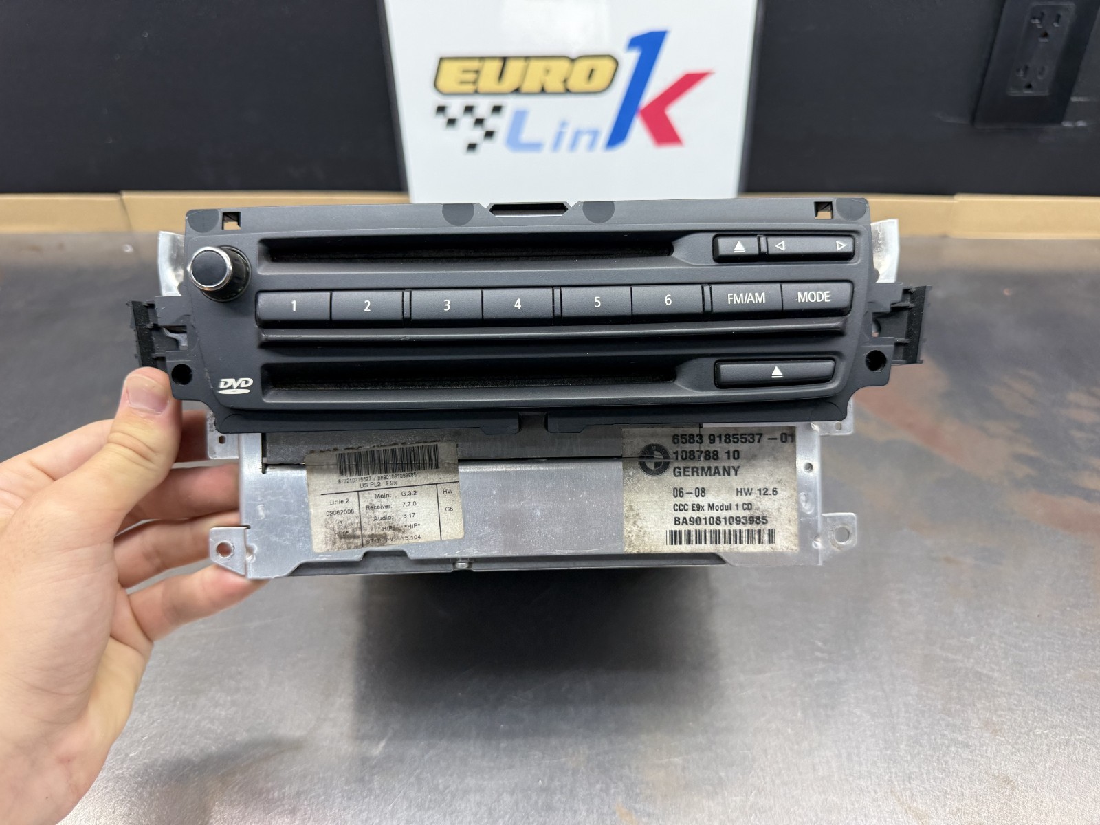 06-08 BMW E90 E92 E93 335 M3 CCC Navigation Headunit CD DVD FM Radio Tuner OEM