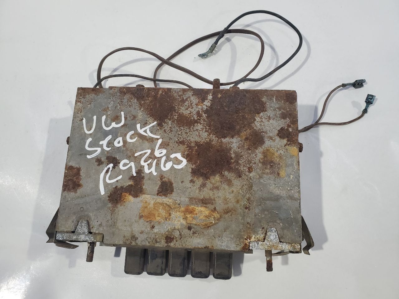 1968 1970 Volkswagen Beetle OEM Sapphire XV Untested Radio Sold As Is