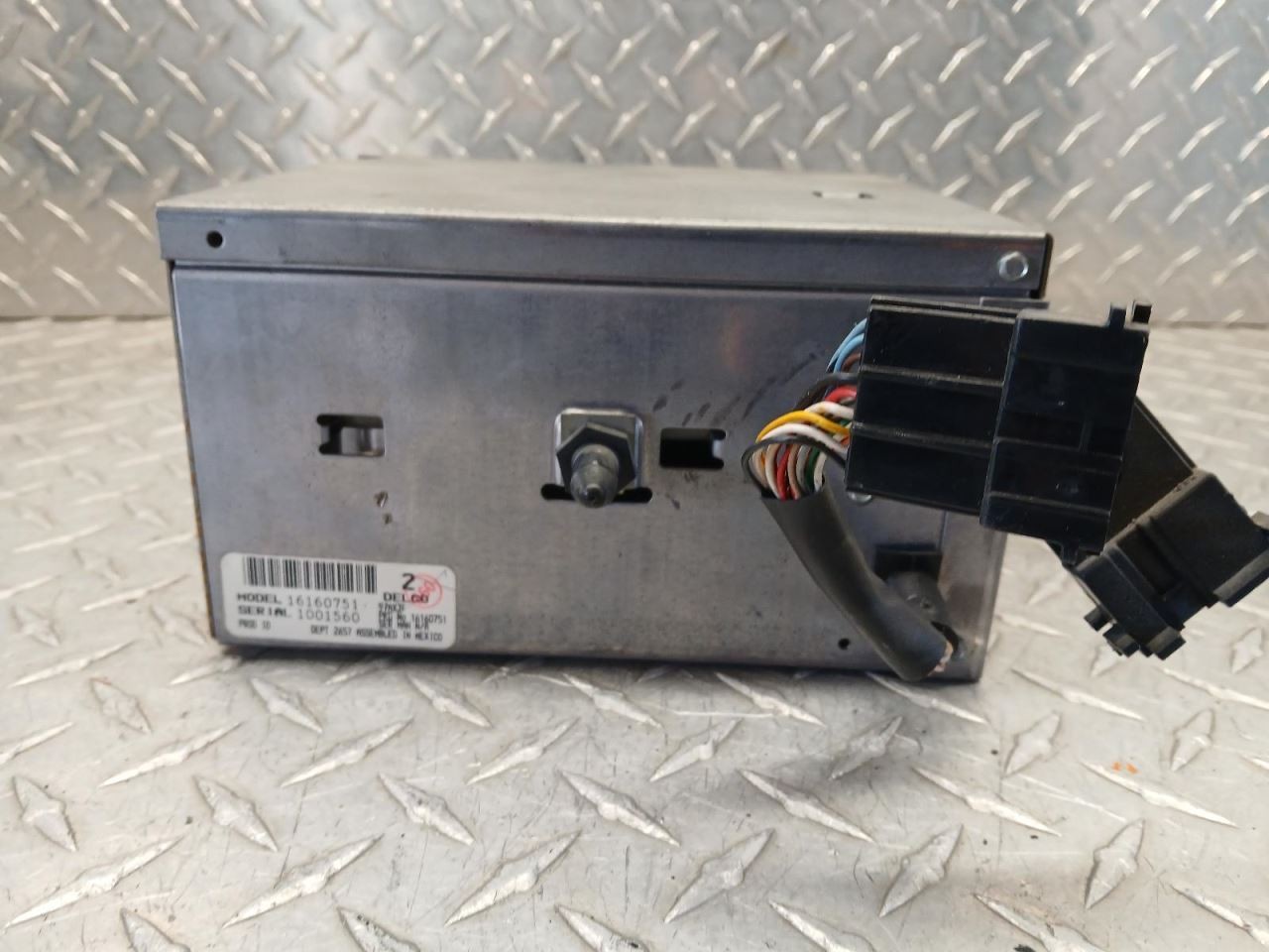 90-93 CORVETTE C4 RADIO CONTROLLER BOSE DELCO AM FM CASSETTE