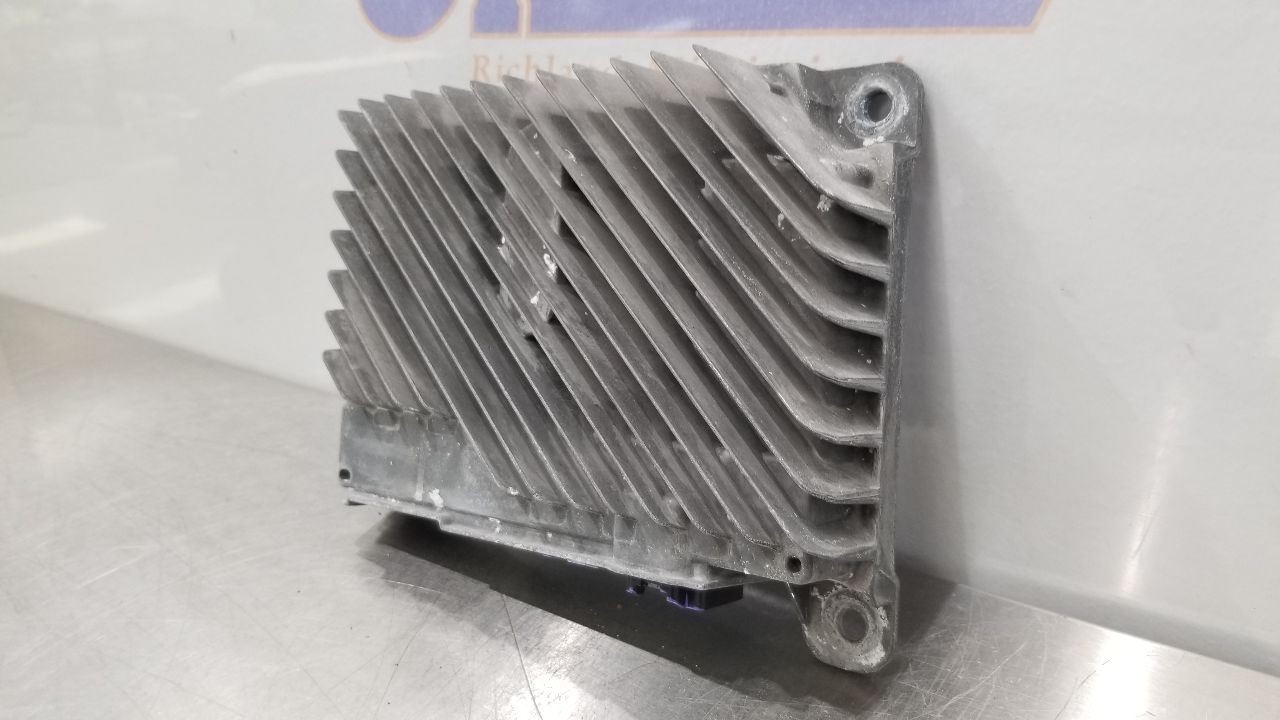 16 CHEVY SILVERADO 2500 HIGH COUNTRY RADIO AUDIO AMPLIFIER 23364898