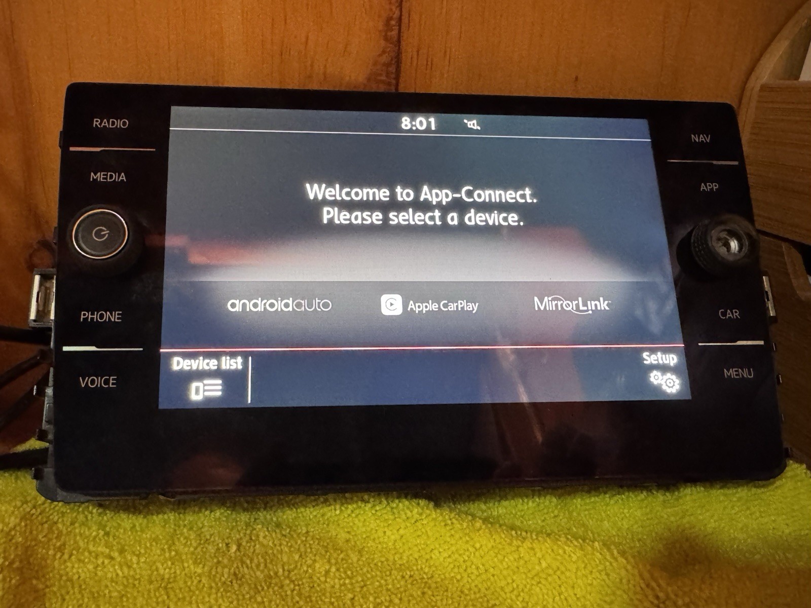VW Golf GTI R Delphi MIB2 Radio Receiver Cd Player 8″ Unlocked CarPlay MK7 MK7.5