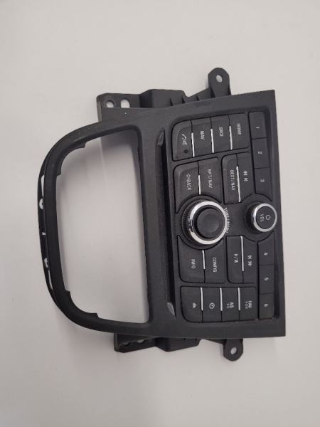 2013-2016 BUICK ENCORE Audio Equipment Radio Control Panel Opt UHQ