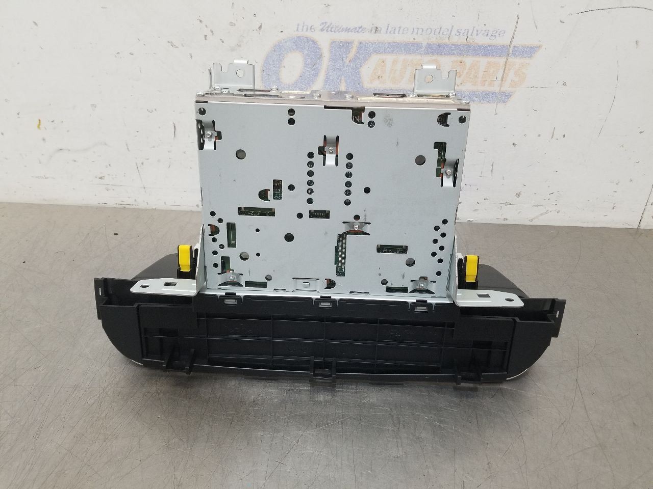 22 2022 KIA TELLURIDE EX RADIO AUDIO 10.25” DISPLAY AND RECEIVER 96560S9420