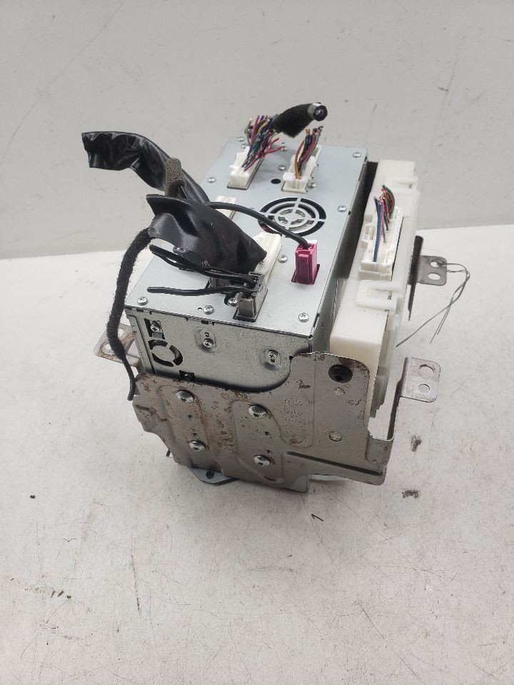 2011-2013 Nissan Maxima Radio Receiver With Navigation OEM 1422378