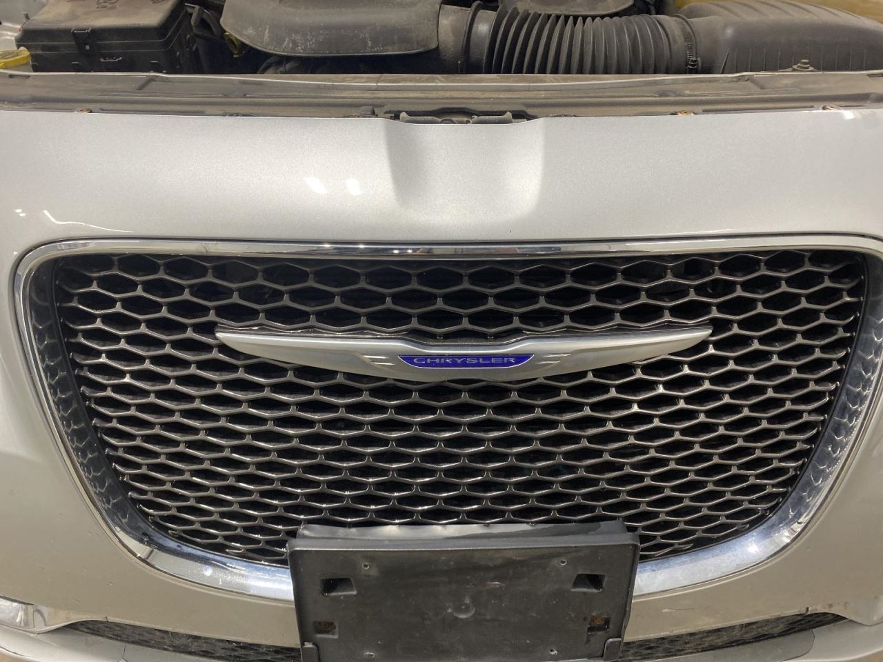 Audio Equipment Radio Display And Receiver Uconnect 4C Fits 18-19 300 1076949