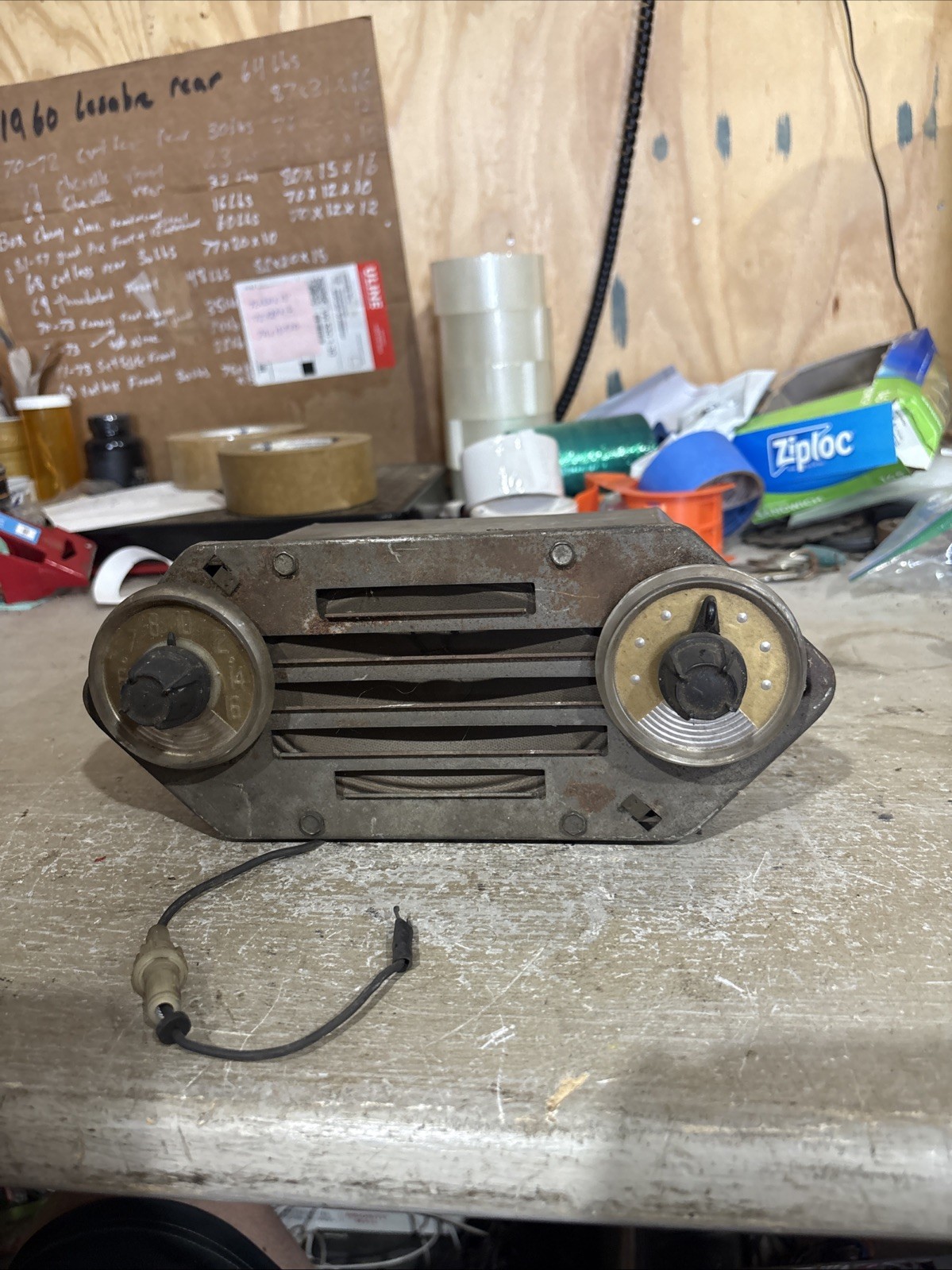 1956 Nash Rambler Vintage Motorola 6MR 12v AM Car Radio Not Working For Parts