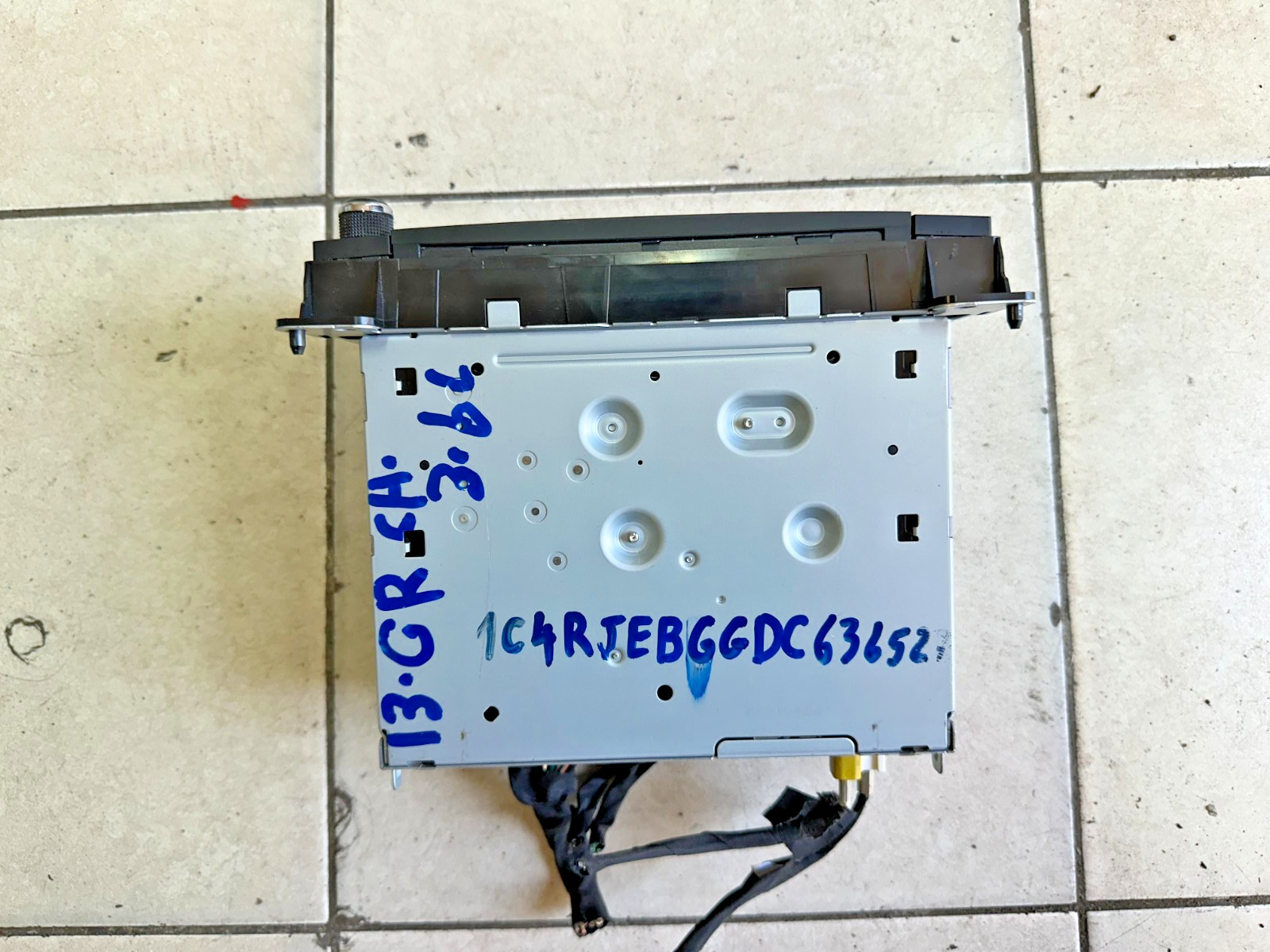 2013 JEEP GRAND CHEROKEE RADIO U CONNECT HEAD UNIT AUX RHB OEM 05091340AD