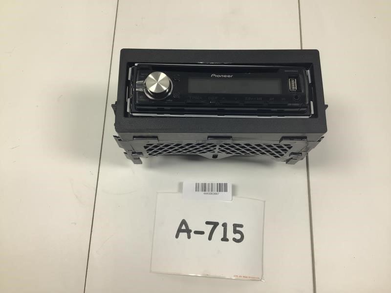 2000 CHEVROLET SUBURBAN AM FM AUDIO RADIO PIONEER MISTRAX OEM+