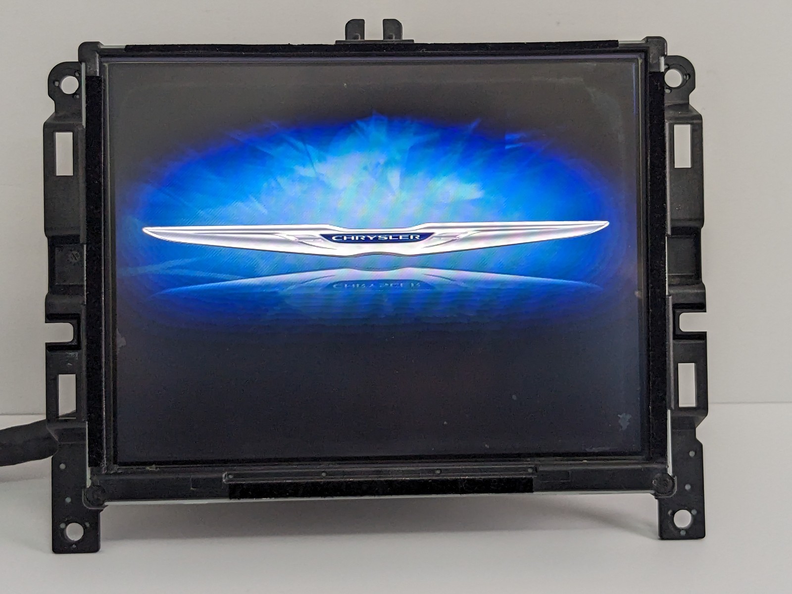 15-17 Chrysler 200 VP3 NA 8.4″ Touch Screen Multi Media AM FM Radio WITH CODE