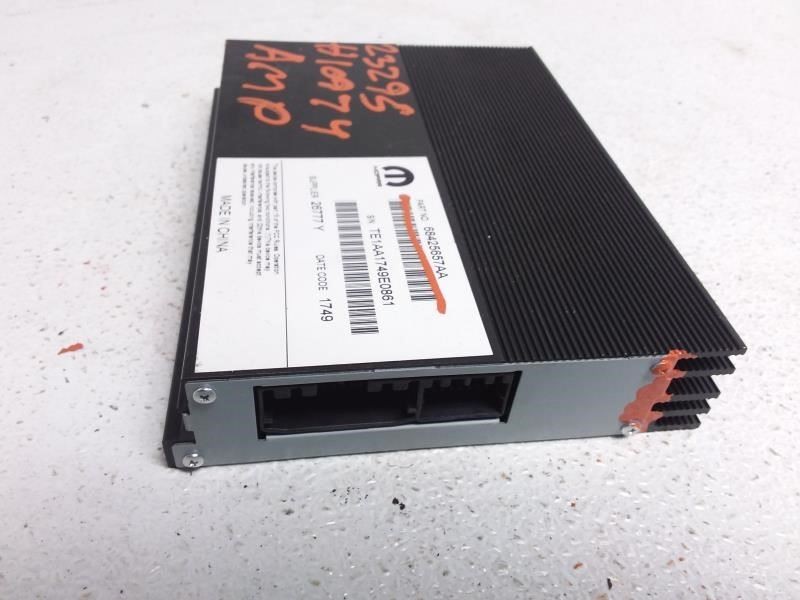 OEM Radio Amplifier 276 Watt Opt RD7 Fits 17-20 300 ID# 68425657AA