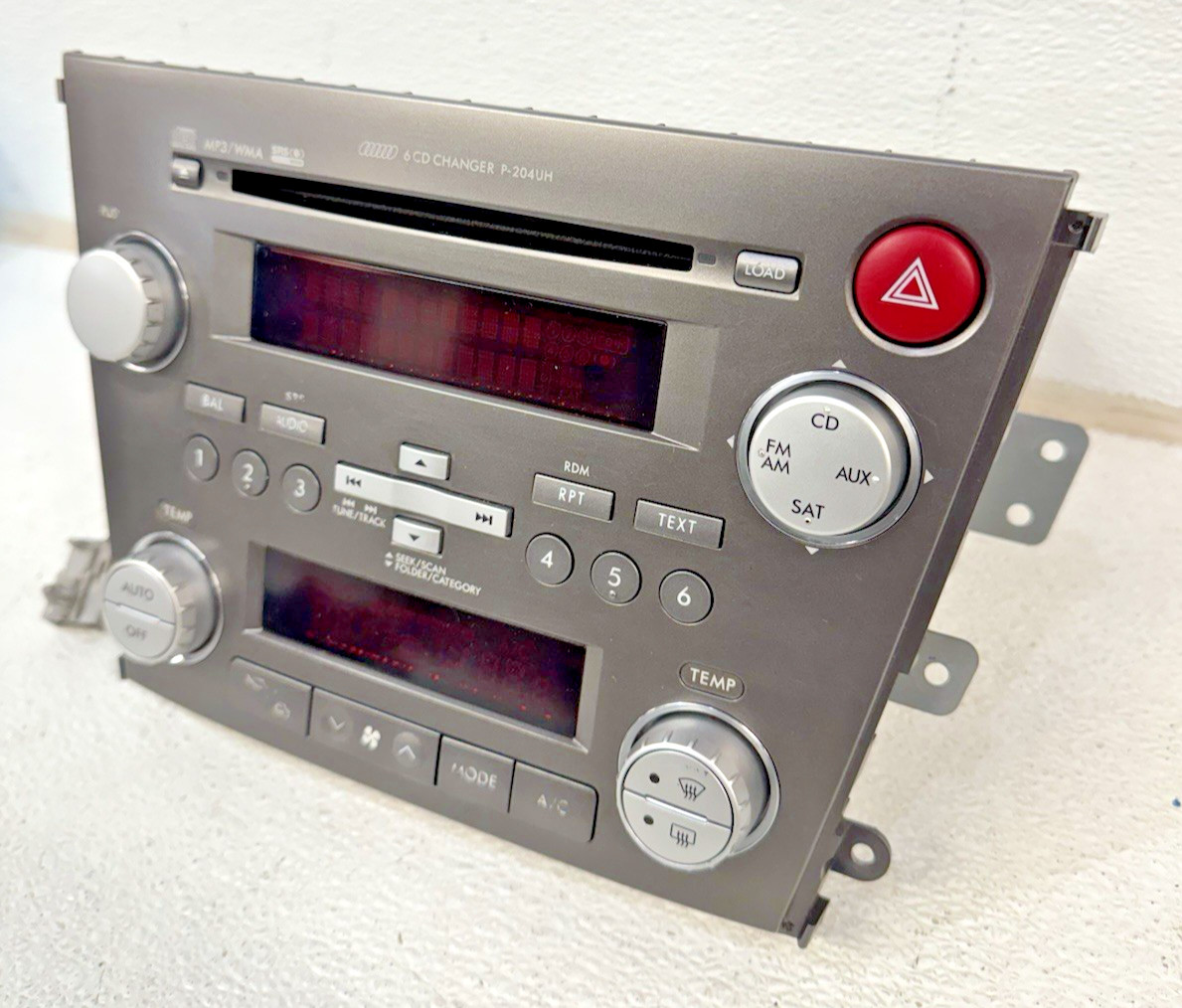2007-08 Subaru Legacy 6 disc CD changer radio stereo P-204UH 86201AG67B MP3 WMA
