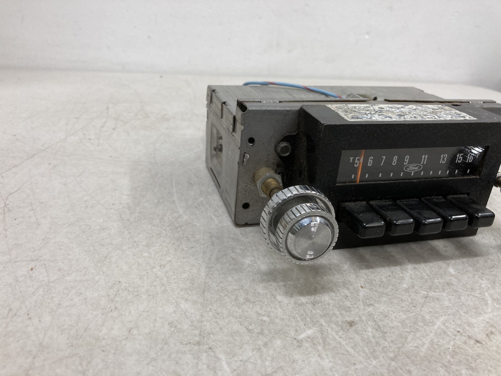 Vintage Ford Factory Radio Model Unknown