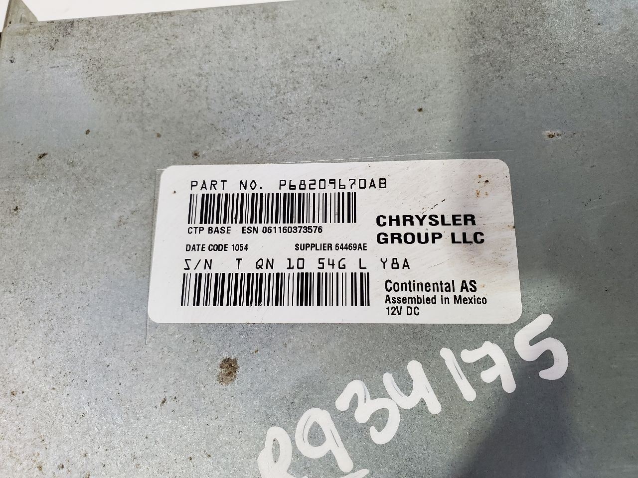 2013 2014 Dodge Charger OEM Radio Audio Receiver