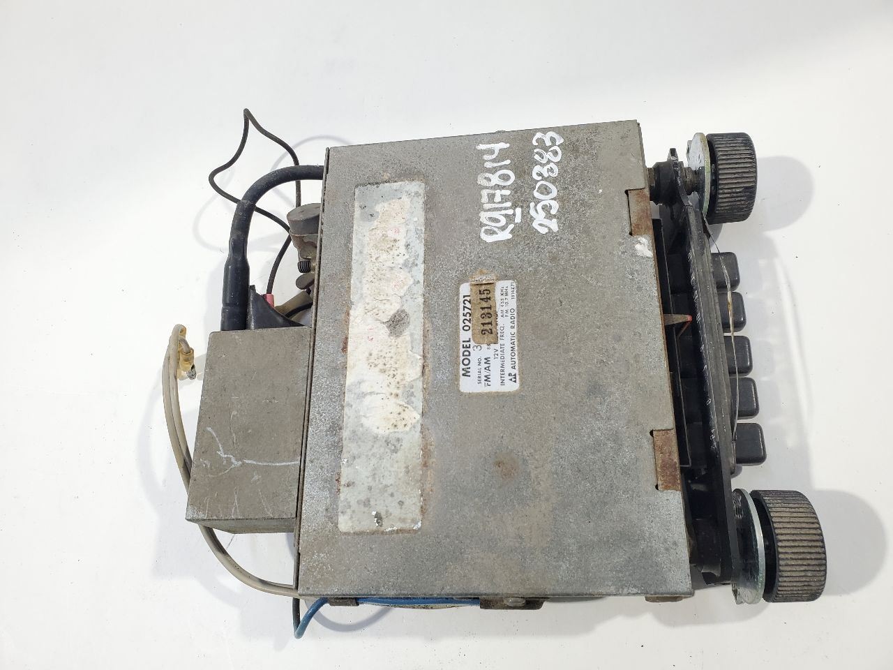 1970 1971 1972 1973 1974 SAAB Sonett OEM Radio For Parts Only Sold As Is
