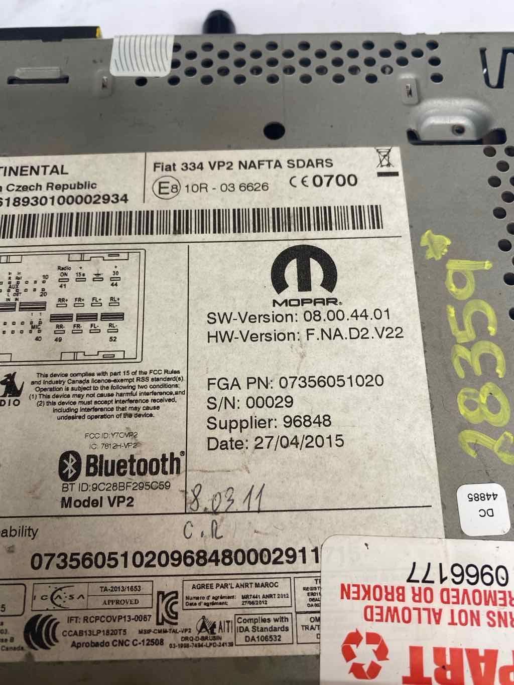 Fiat 500 radio am fm 16 17 display receiver 4dr 5.0″ touchscreen OEM 07356051020