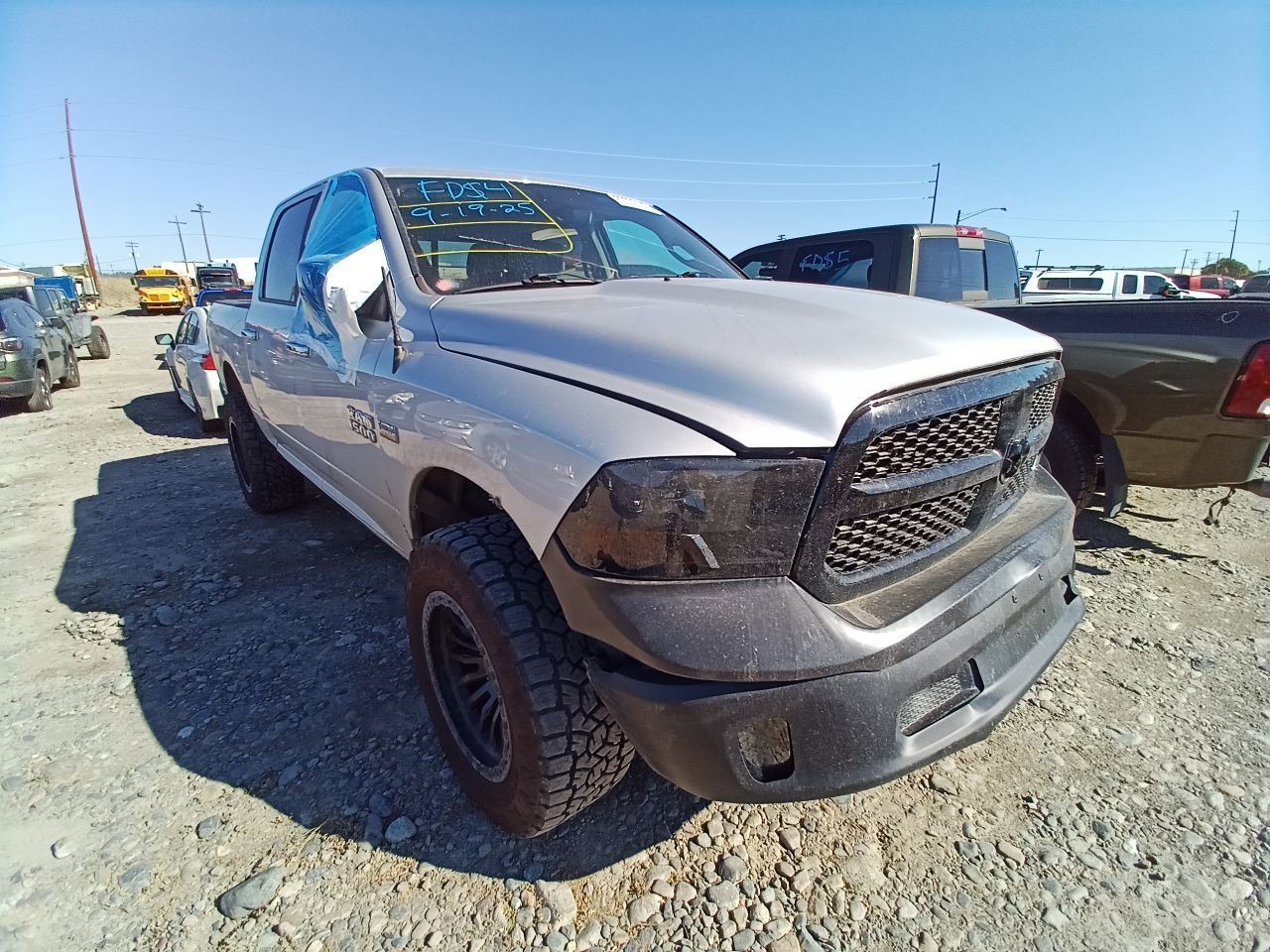 68270663AF AM FM NAV Radio Display And Receiver from 2017 RAM 1500 12410717
