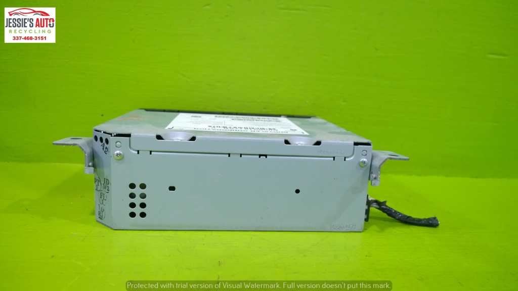 13 14 15 16 17 18 DODGE RAM 1500 3.6L AT QUAD CAB CD PLAYER OEM 2260-11