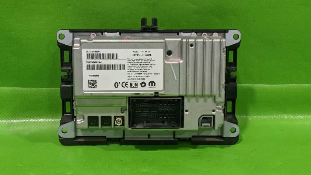 17-20 RAM 1500 CLASSIC FACTORY RADIO RECEIVER OEM 4712-4