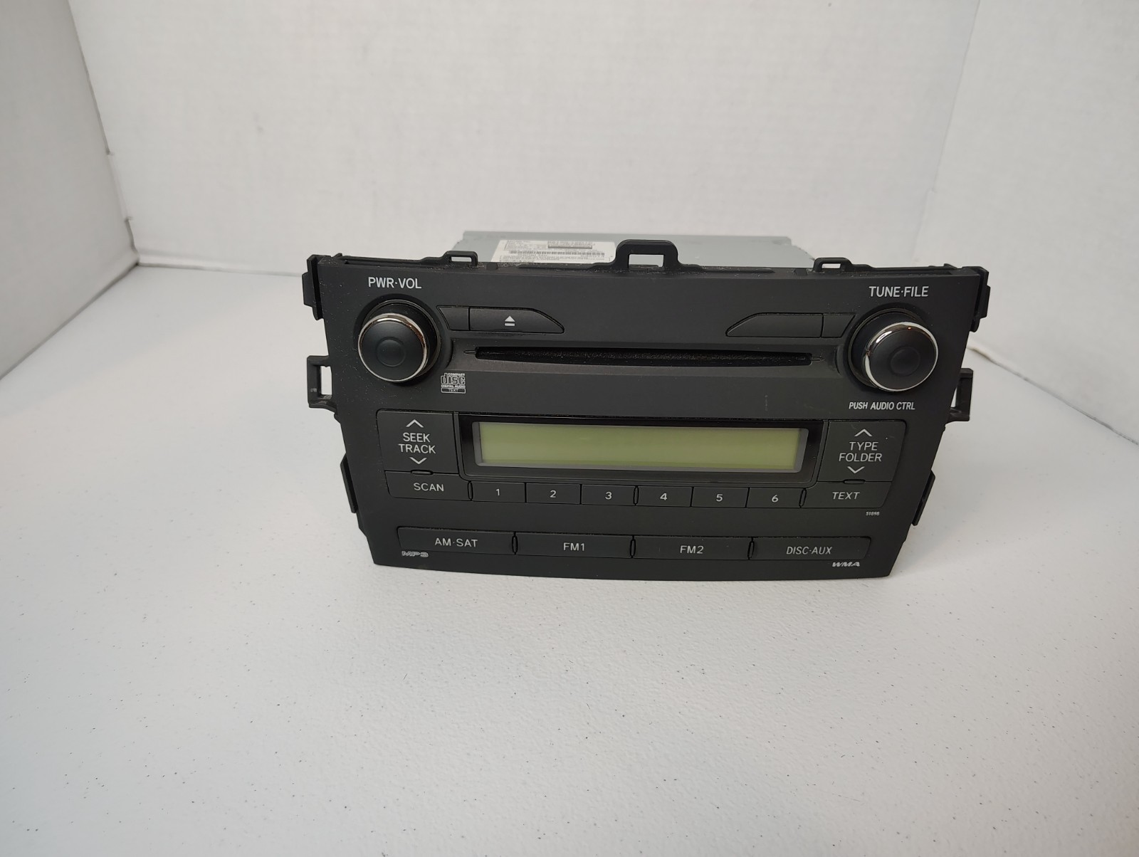 2010 Toyota Corolla – Radio Receiver CD/FM/AM 86120-12D10 OEM