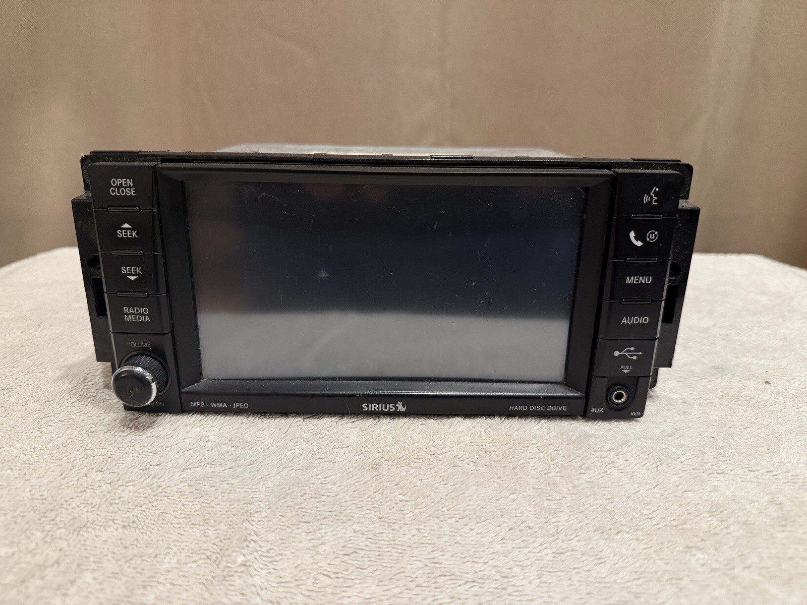 Chrysler Jeep Dodge Ram NTG4 RER MyGig Navigation Radio CD MP3 DVD Sirius Player