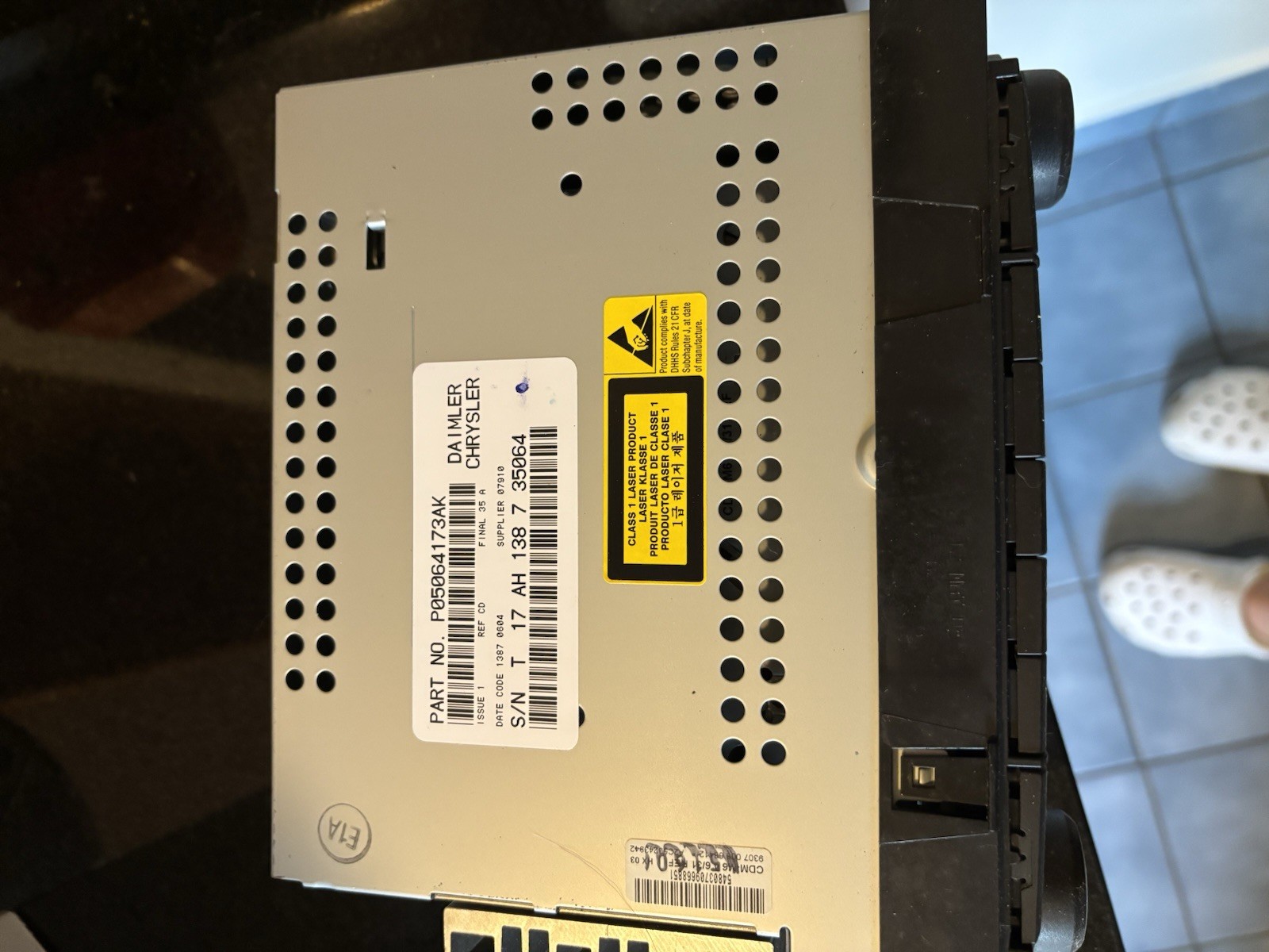Chrysler, Dodge, Jeep Radio CD Player Part Number P05064173AK OEM