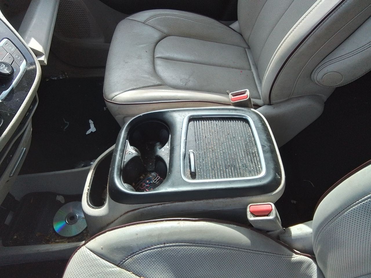 2017 Chrysler Pacifica Dash Mounted DVD Player