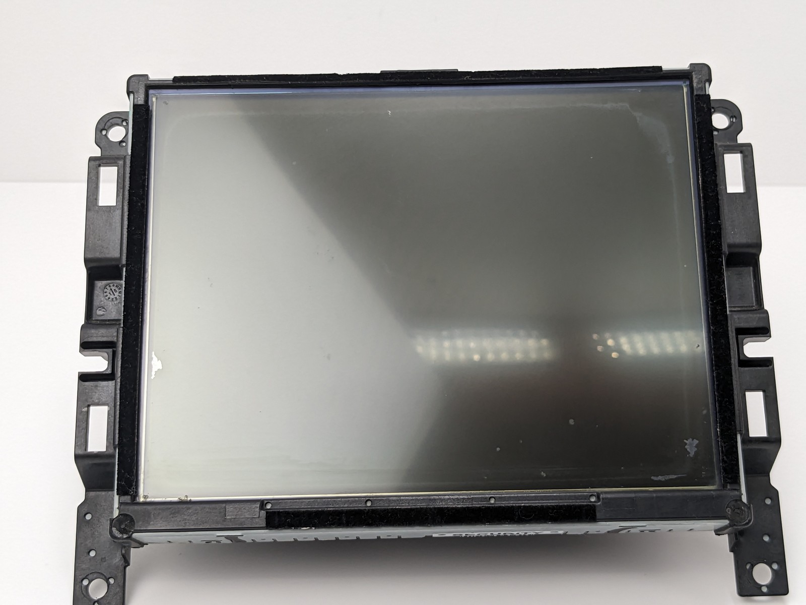 15-17 Chrysler 200 VP3 NA 8.4″ Touch Screen Multi Media AM FM Radio WITH CODE