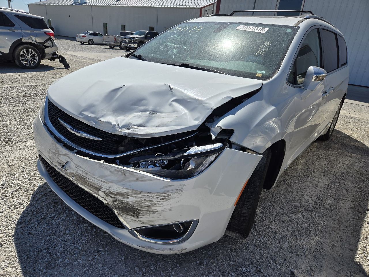 2018-2020 Chrysler PACIFICA Front Dash Mounted 8.4″ Display Touch Screen