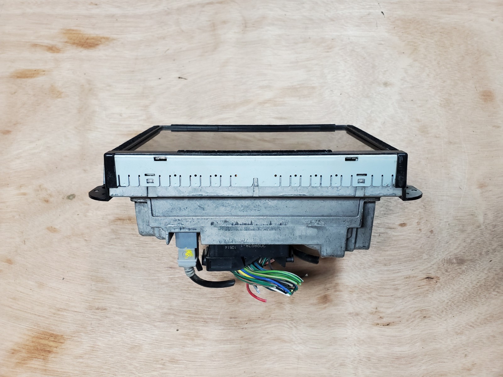 2013-18 Ram Grand Cherokee VP4 NA NAV XM AM/FM Radio UConnect Screen OEM