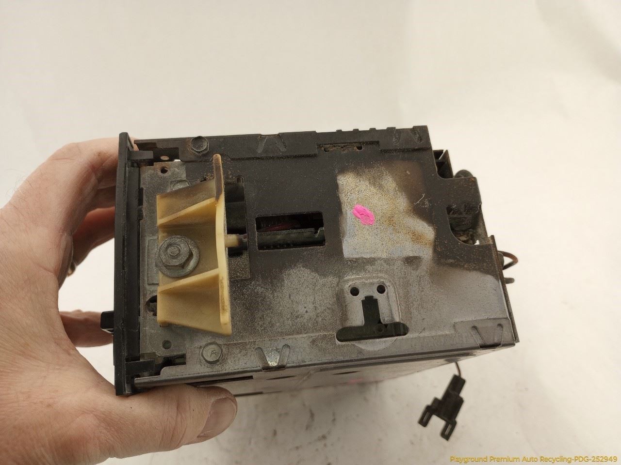 **AS IS** Corvette C4 COUPE Audio Equipment Radio Stereo Cassette Player 84-89