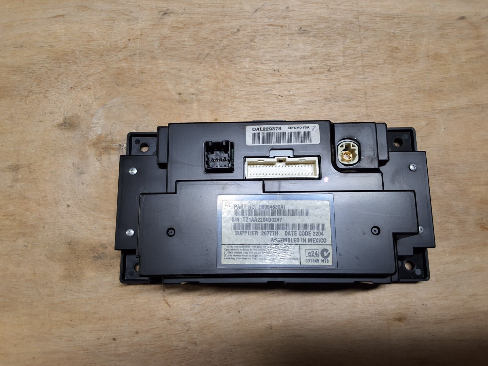 Dodge Charger 11 12 13 14 Navigation Radio Information SCREEN 05064630AI */*