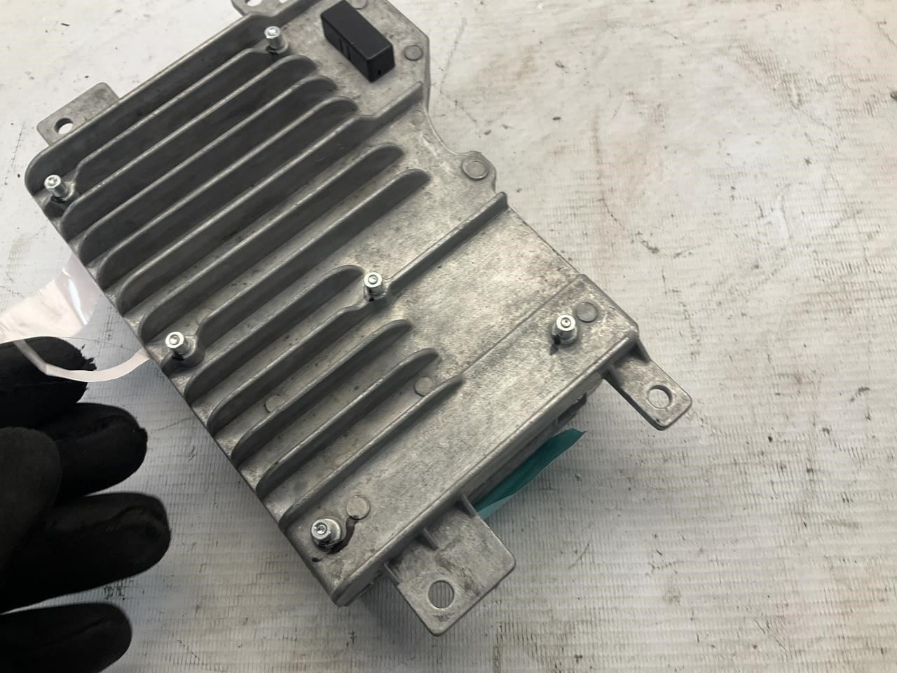 Chrysler VP4R Uconnect 4C Audio Equipment Radio Receiver Only P