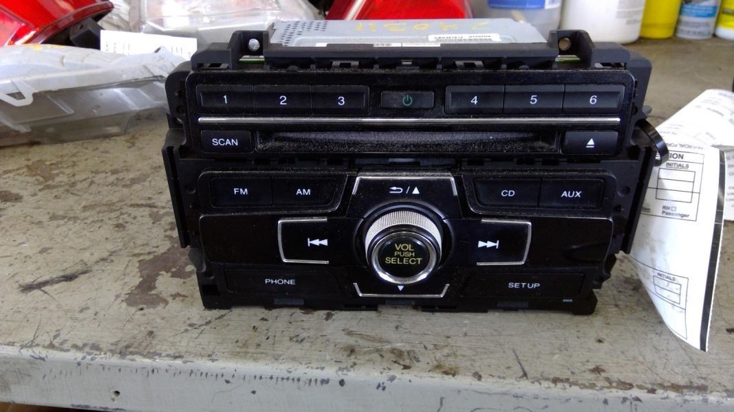 Audio Equipment Radio Display And Receiver Sedan Hf Fits 13-15 CIVIC 642229