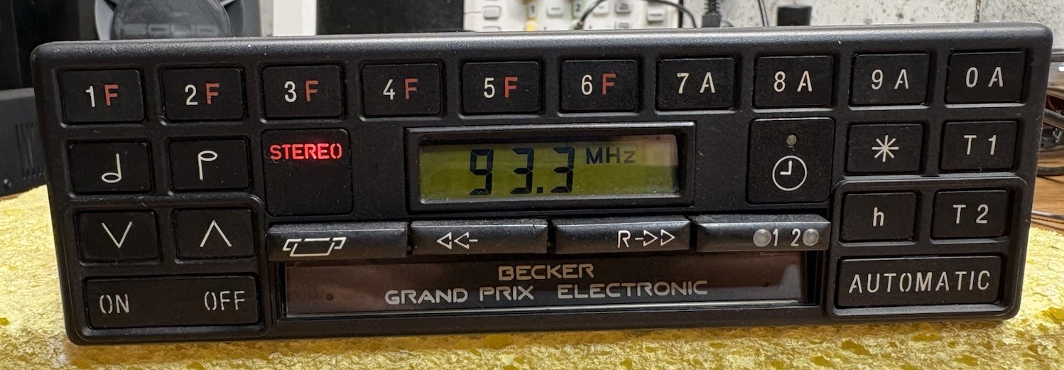 BECKER Radio GRAND PRIX Stereo Cassette Player – Mercedes W126 300D R107