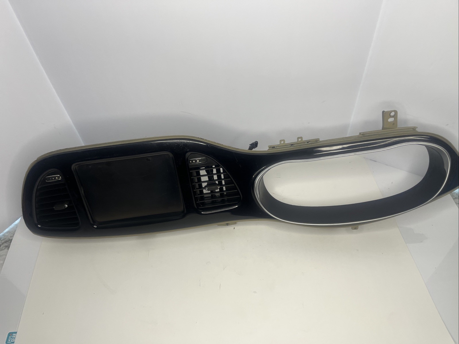 2013-2016 Dodge Dart 8.4” Uconnect Radio Display Screen 05091143AE OEM