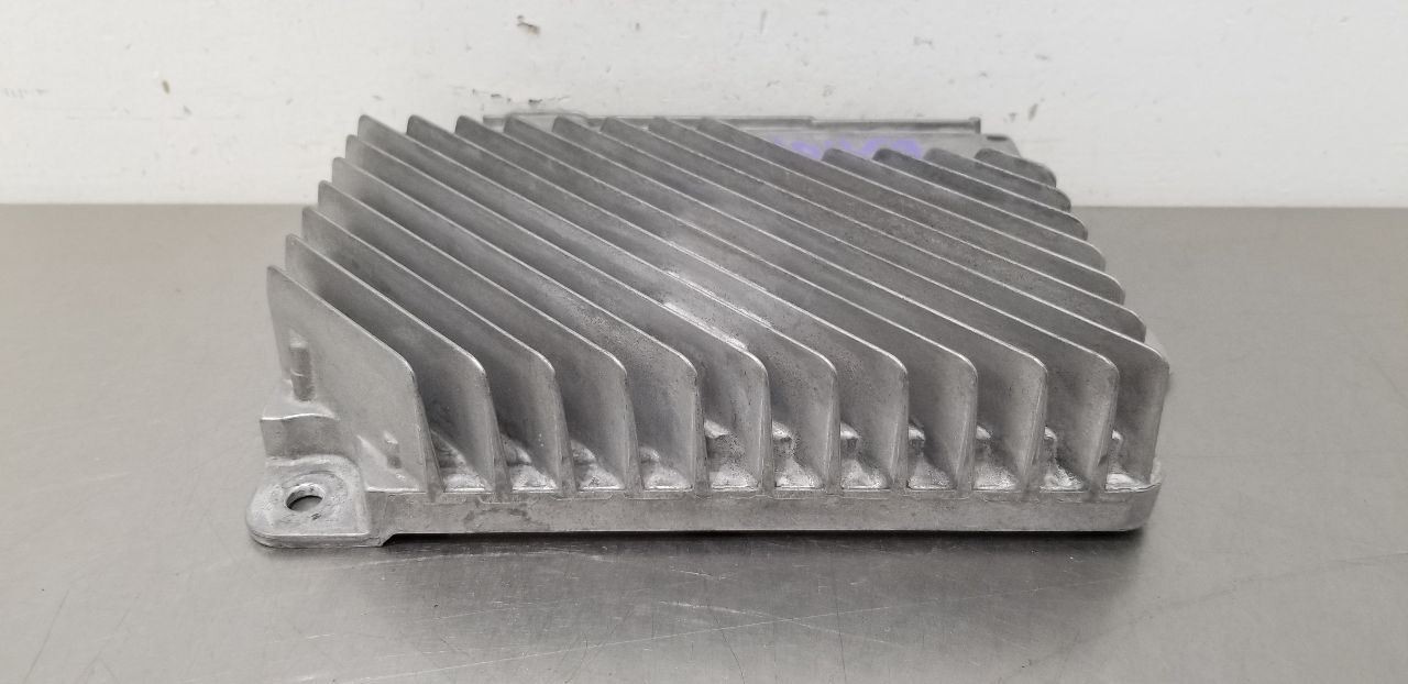 18 GMC SIERRA SLT 2500 RADIO AUDIO AMPLIFIER 84111298