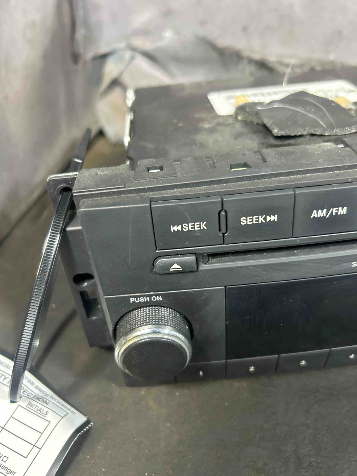 Fits 2008-2010 Dodge Charger Receiver OEM:68021161AD