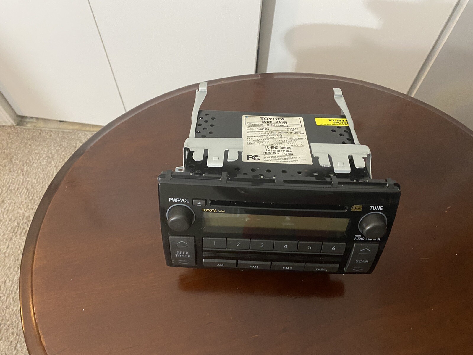 2005 2006 toyota camry OEM Radio Stereo Head Unit CD Player 16860 86120-AA160