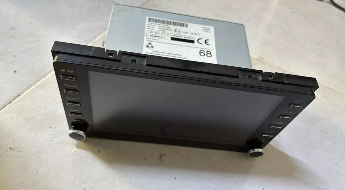 Toyota Corolla 2021 2022 OEM Radio Head unit navigation CP 8614002D40 8614002D10