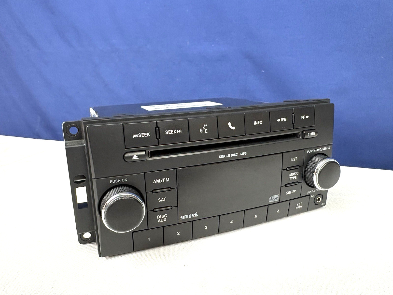 2007-2014 Dodge Chrysler Jeep Wrangler OEM Radio Stereo CD AUX AM FM P68021161AD