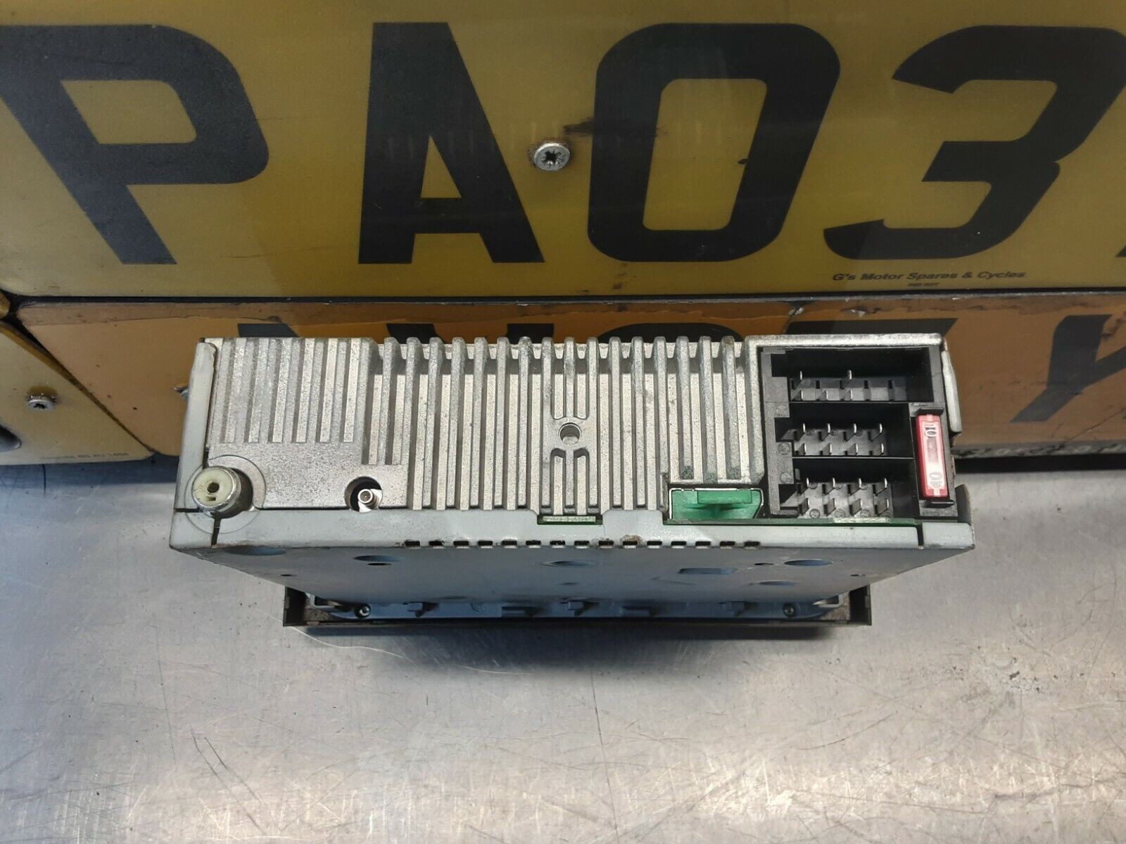 MERCEDES C-CLASS C220 W203 2148CC 2002 RADIO CD PLAYER CODE UNKNOWN A2038201786