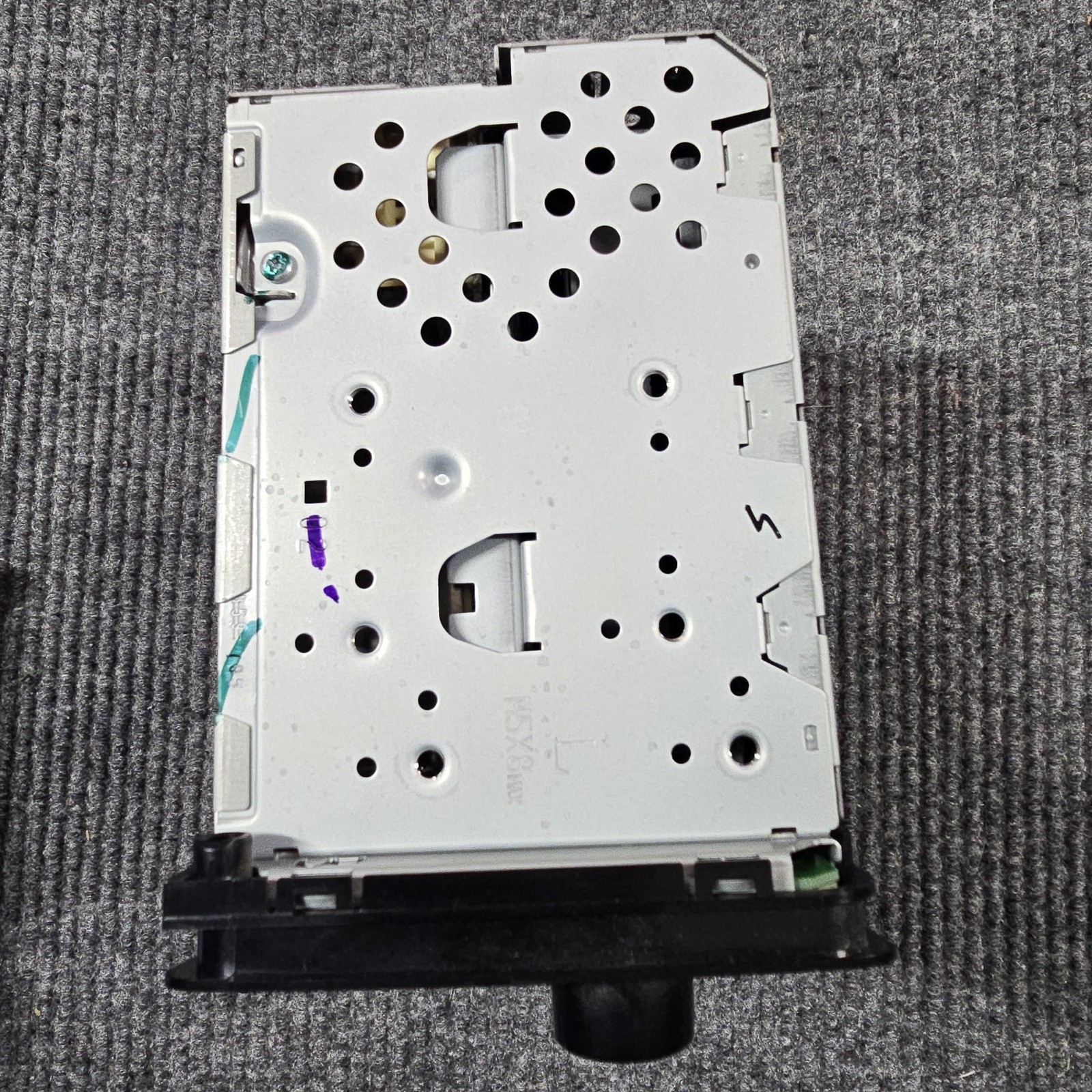 2001-2004 Toyota Tundra Sequoia Audio Radio OEM 86120-0C020 *Not Tested*