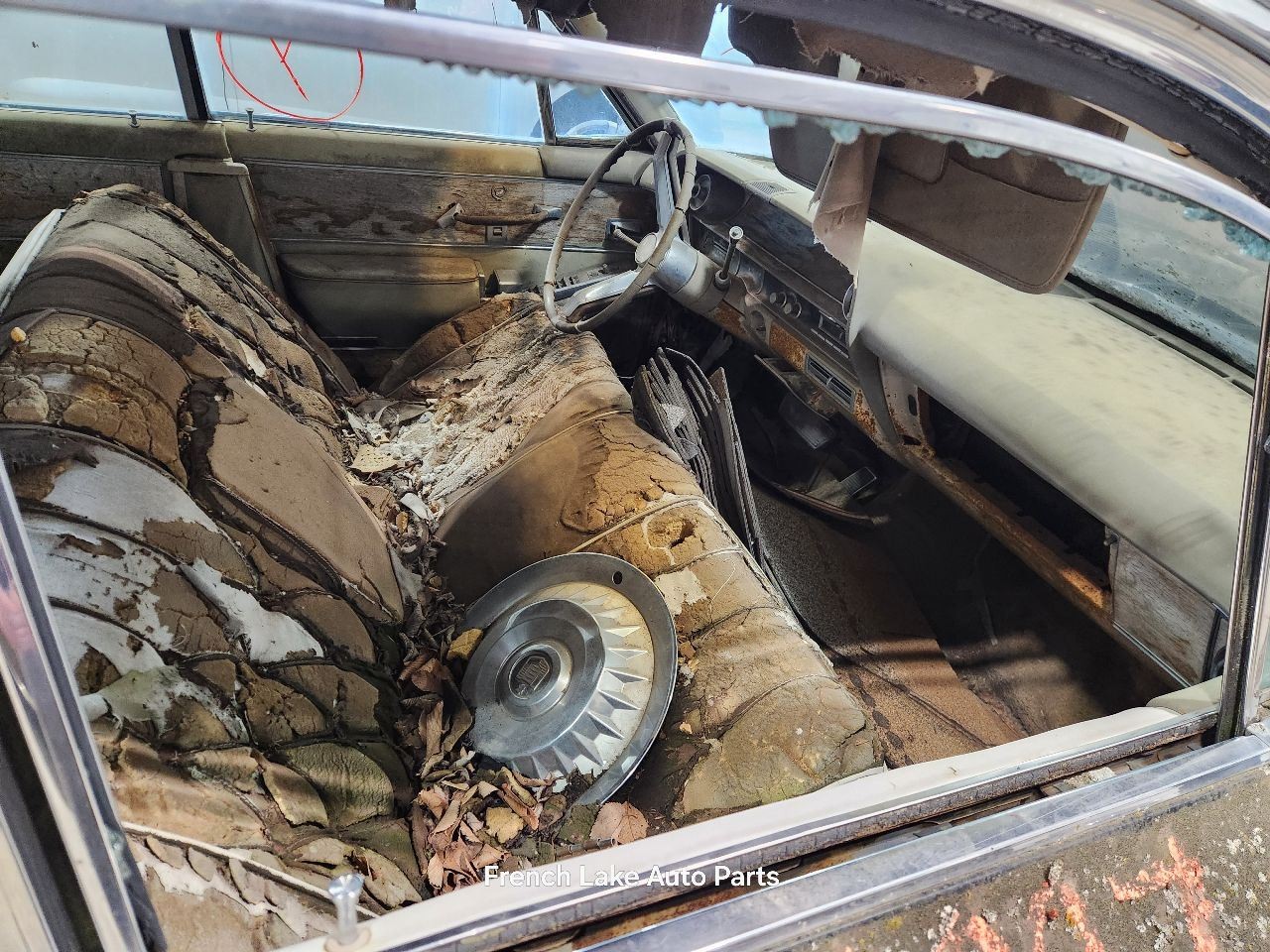 UNTESTED Radio W/ Knobs Fits 1964 CADILLAC 60S 1342724
